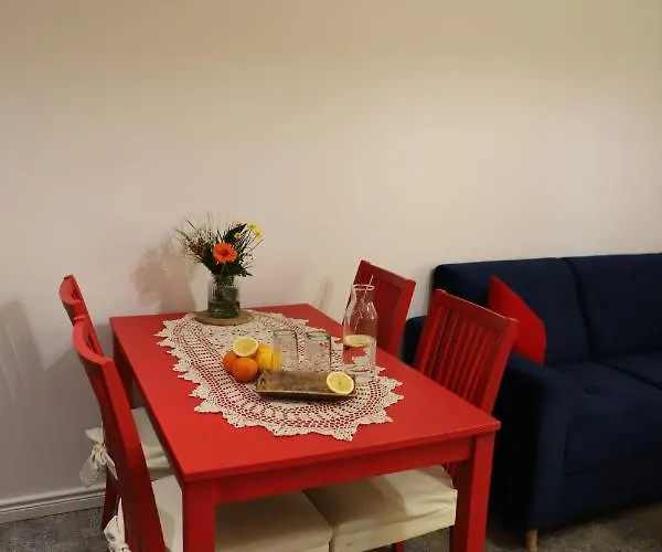 Poludniowy شقة رودا شلاسكا